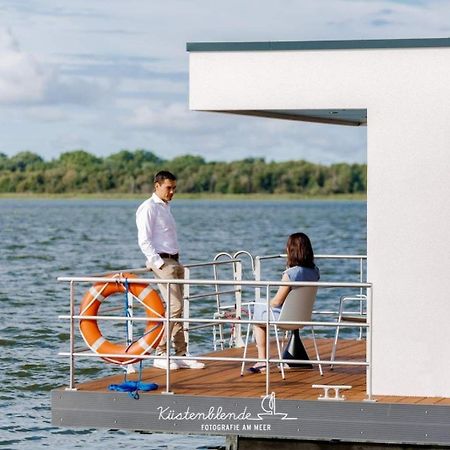 Hausboot Kranichnest Hotell Ribnitz-Damgarten Exteriör bild